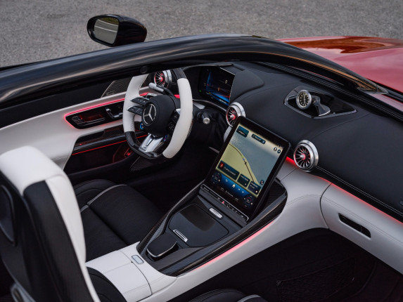 Mercedes-AMG PureSpeed: Unveiling the Exclusive Open-Air Marvel