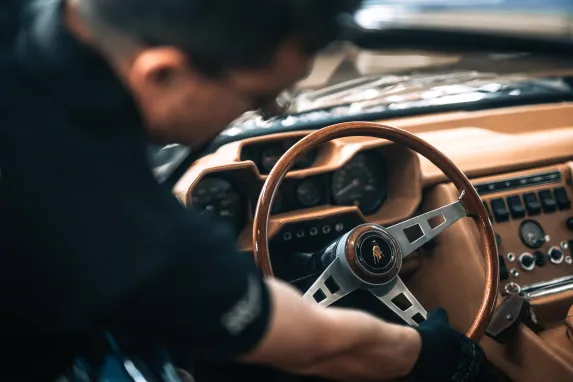 Lamborghini Polo Storico: Old but Gold
