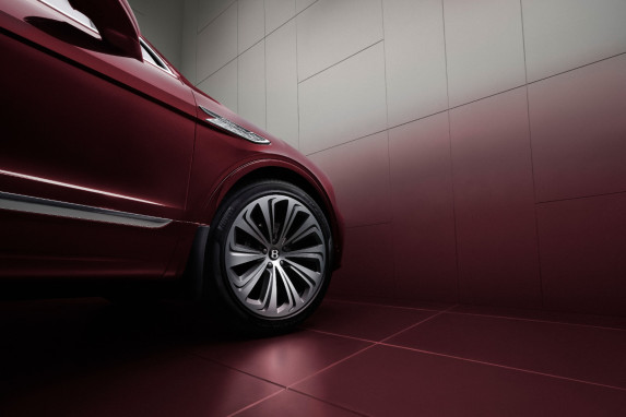 Mulliner Legacy Colours Return for New Bentayga Atelier Edition