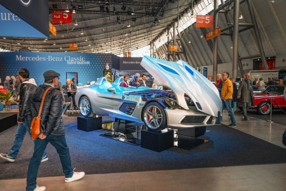 Master Craftsmanship at Mercedes-Benz Classic | Retro Classics 2025