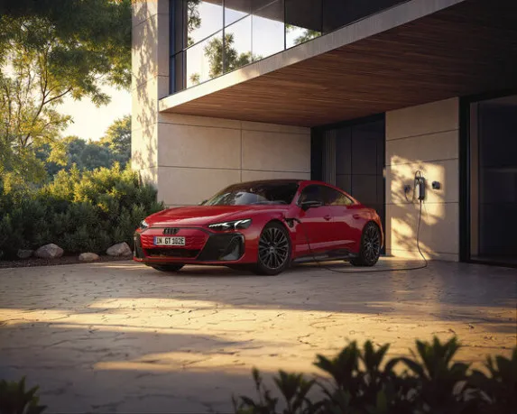 Audi e-tron GT quattro Launches in Dubai – Electric Gran Turismo