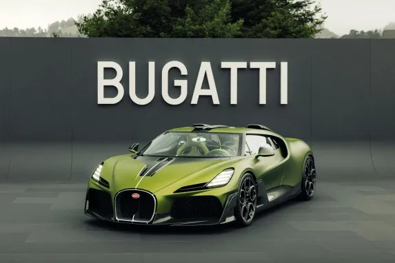 Bugatti Brouillard by Programme Solitaire Debuts at The Quail