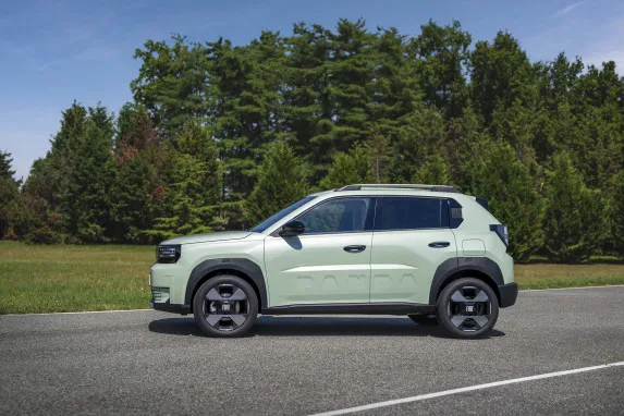 Three Powertrains, One Icon: FIAT Completes the Grande Panda Lineup