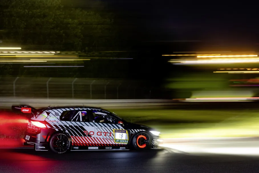 Volkswagen Golf GTI: Nürburgring Victory and New Edition 50 Launch