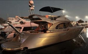 Sport yacht 