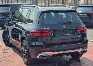 2025 Mercedes-Benz GLB