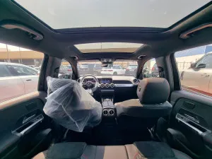 2025 Mercedes-Benz GLB