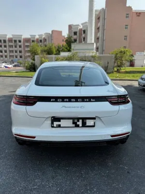 2017 Porsche Panamera