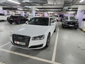 2015 Audi A8 in dubai