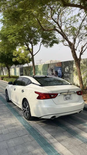 2016 Nissan Maxima