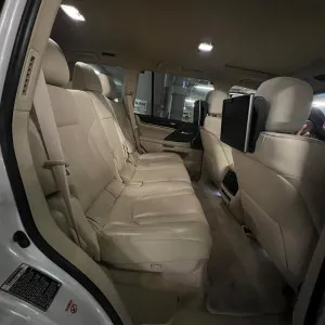 2016 Lexus LX 570