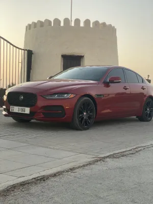 2020 جاكوار اكس اي