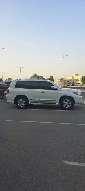2015 تويوتا لاند كروزر