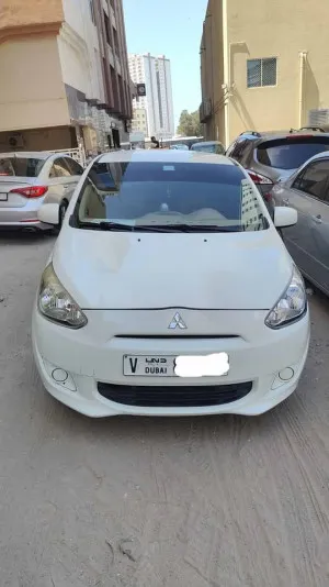2016 ميتسوبيشي ميراج in dubai