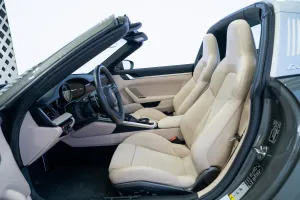 2023 Porsche 911 Carrera
