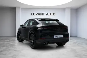 2024 Porsche Cayenne Coupe