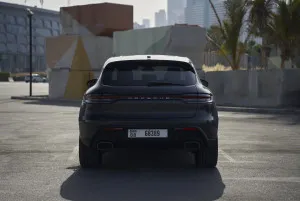 2022 Porsche Macan