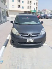 2009 Toyota Sienna in dubai