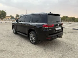 2022 Toyota Land Cruiser