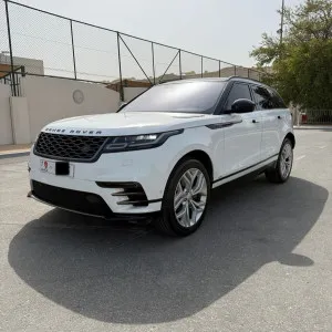 2019 لاند روفر رينج روفر فيلار  in dubai