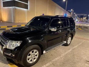 2015 Mitsubishi Pajero in dubai