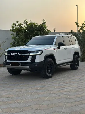2022 Toyota Land Cruiser in dubai