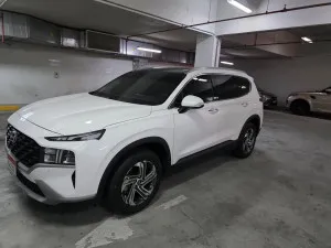 2022 هيونداي سانتا في in dubai