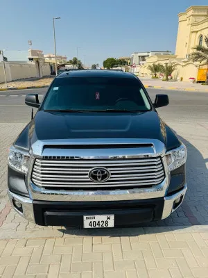 2017 تويوتا تندرا  in dubai