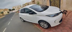 2016 Renault ZOE in dubai
