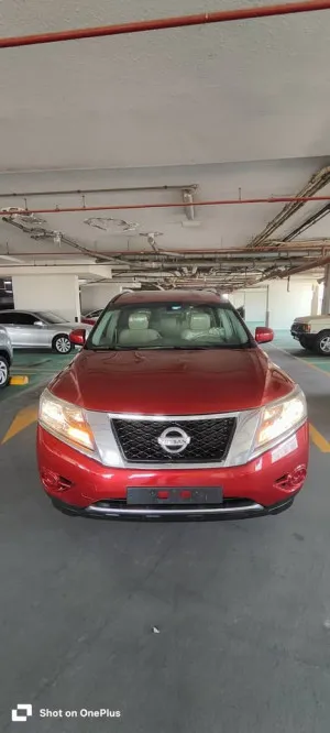2014 Nissan Pathfinder in dubai