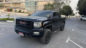 2017 GMC Sierra in dubai
