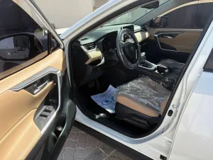 2019 تويوتا راف ٤