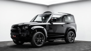 2024 Land Rover Defender 90 X-Dynamic SE P300
