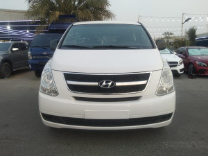 2015 Hyundai H1 in dubai