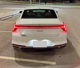 2022 Kia K8