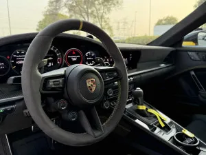 2023 بورش جي تي ٣ ار اس