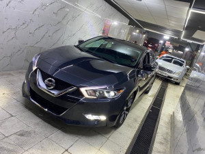 2016 Nissan Maxima in dubai