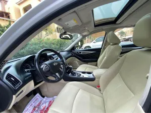 2016 Infiniti Q50