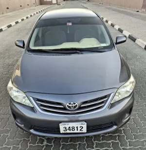 2013 تويوتا كورولا