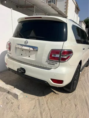 2012 نيسان باترول 