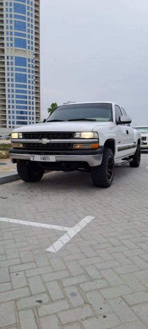 2001 Chevrolet Suburban in dubai