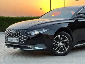 2021 هيونداي أزيرا