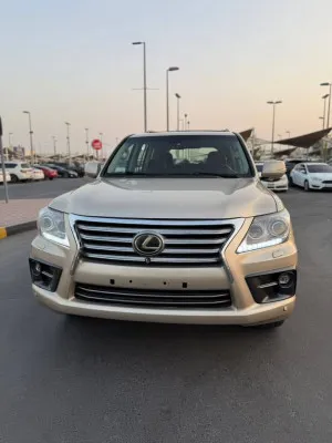 2013 Lexus LX 570 in dubai