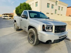 2012 GMC Sierra in dubai