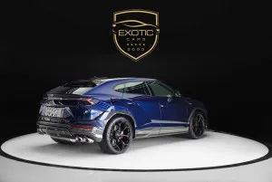 2023 Lamborghini URUS