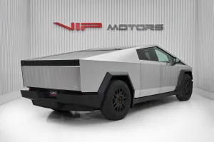 2024 Tesla Cybertruck
