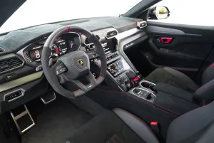 2023 Lamborghini URUS