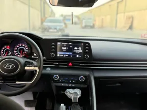 2021 هيونداي النترا
