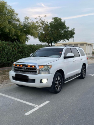 2008 Toyota Sequoia in dubai