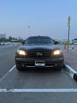 2008 Infiniti FX35 in dubai